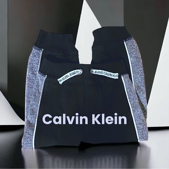 Calvin Klein Jeans sweatpants l Girls 4T l Black & Gray l Drawstring waist l EUC - Picture 1 of 5